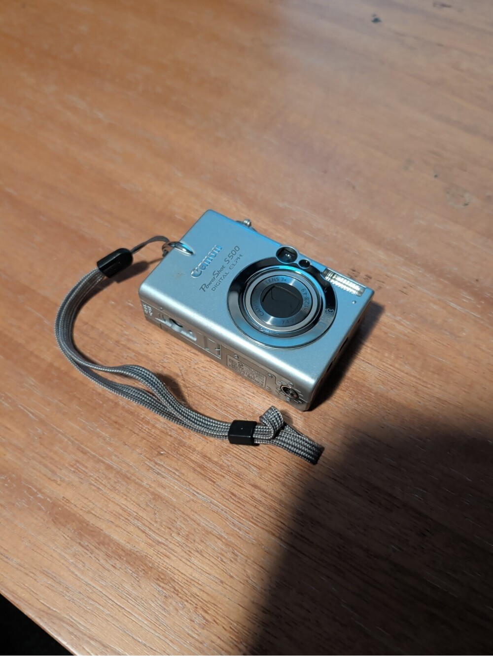 VTG Canon PowerShot S500 Digital ELPH Compact Camera